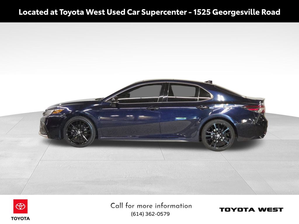 2022 Toyota Camry XSE photo 8