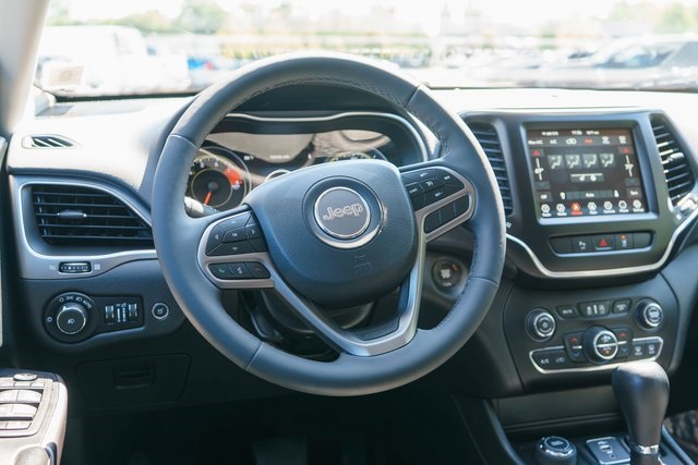 2021 Jeep Cherokee Latitude Lux photo 7