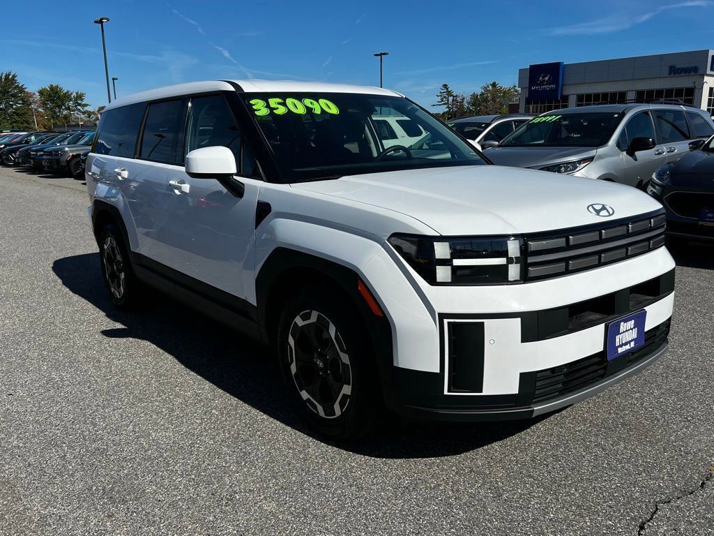 2025 Hyundai Santa Fe SE's photo