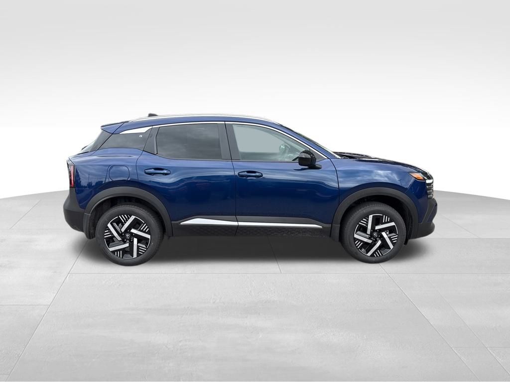 2026 Nissan Kicks SV photo 4