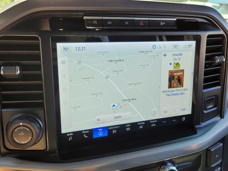 2024 Ford F-150 Lariat photo 19