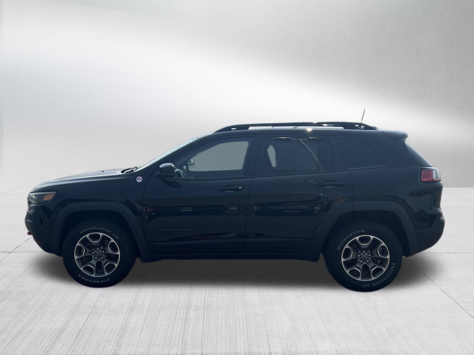 2022 Jeep Cherokee Trailhawk photo 4