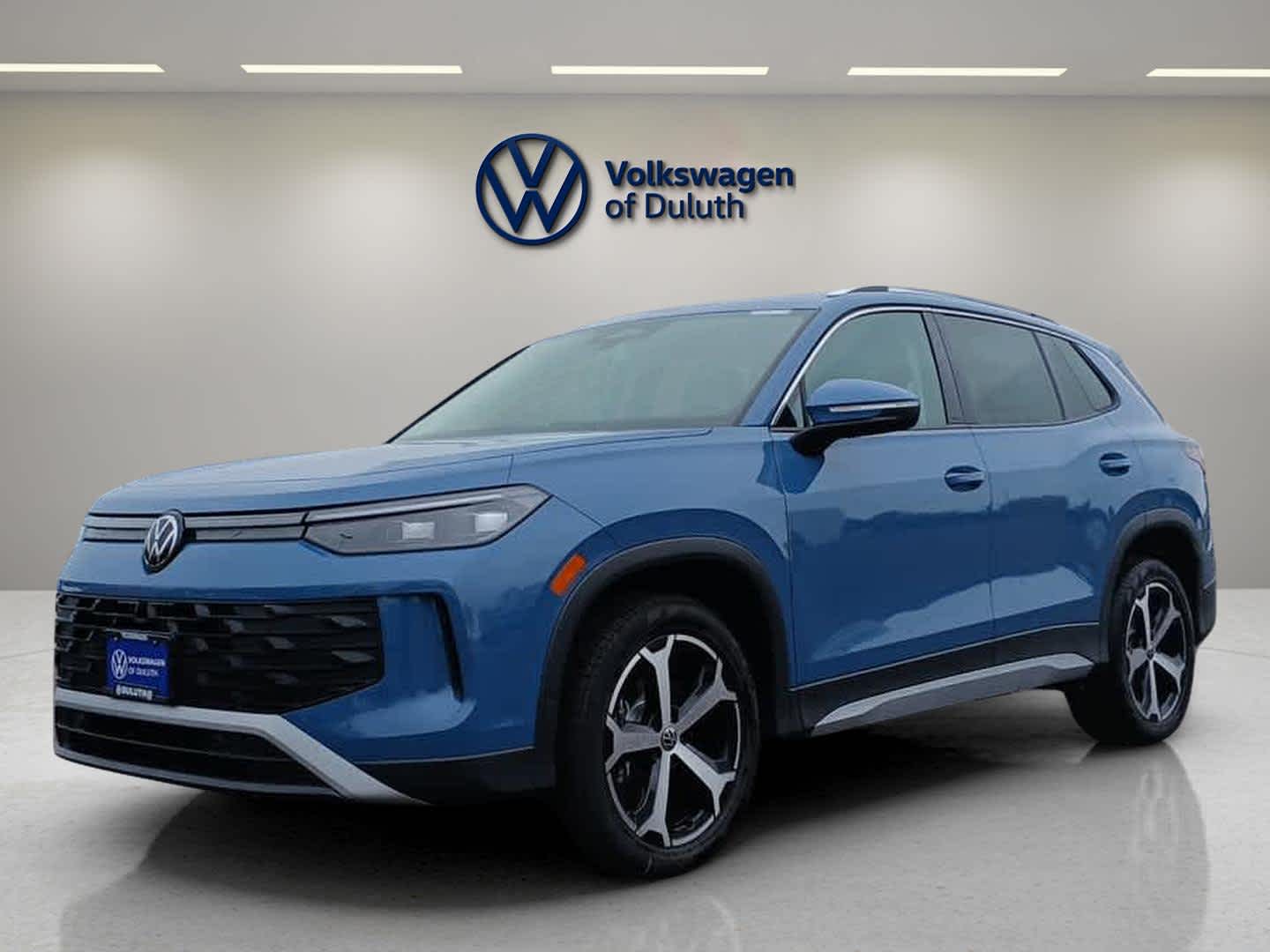 2025 Volkswagen Tiguan SE's photo