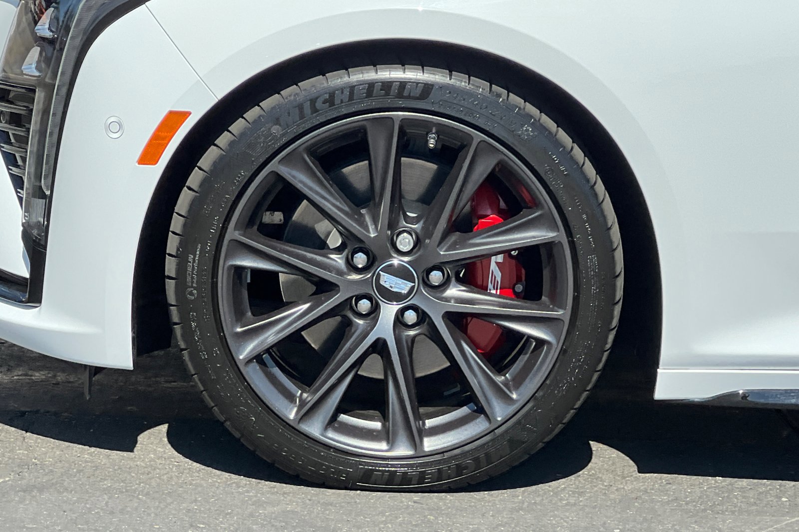 2025 Cadillac CT5 V photo 24