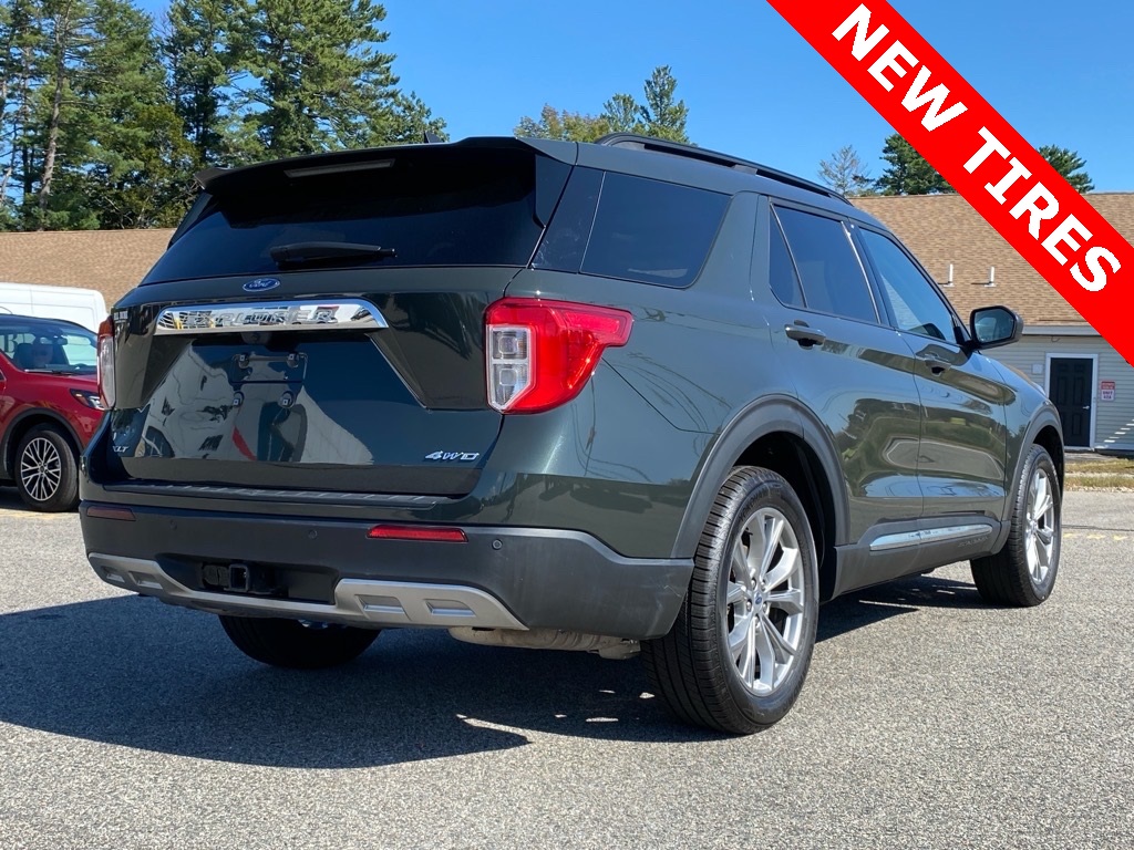 2023 Ford Explorer XLT photo 3