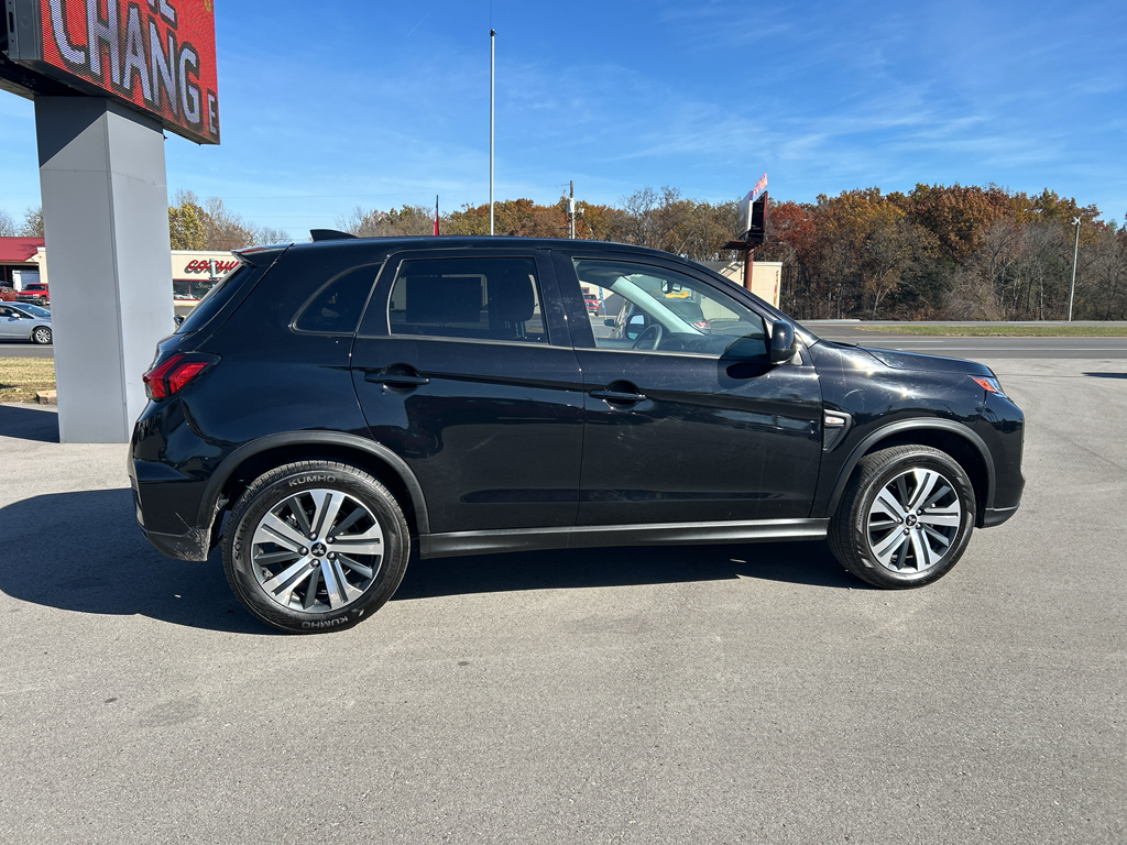 2024 Mitsubishi Outlander Sport ES photo 4
