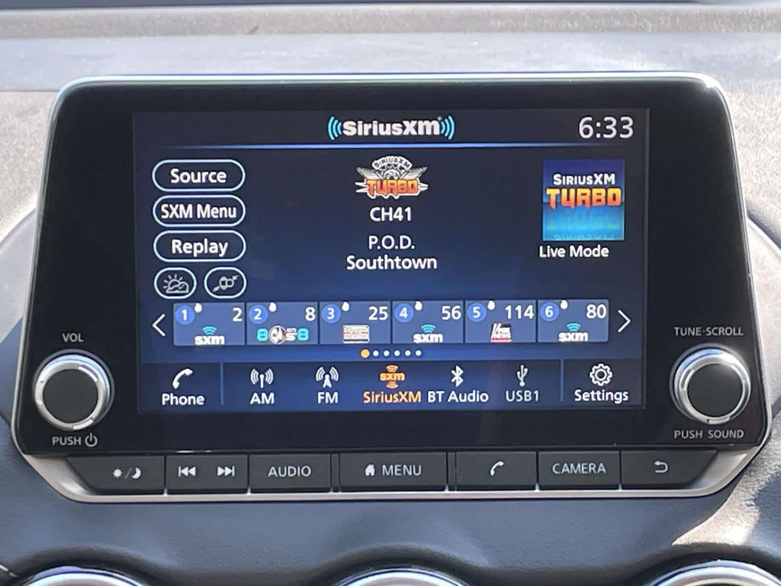 2025 Nissan Sentra SV photo 17
