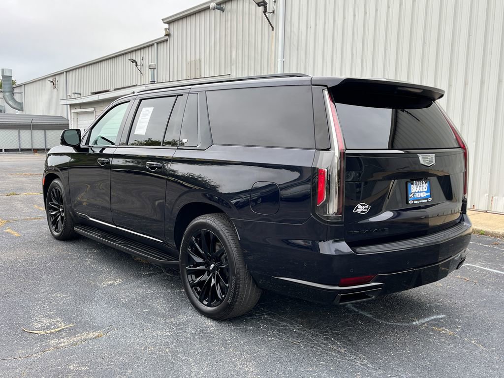 2021 Cadillac Escalade ESV Sport Platinum photo 3