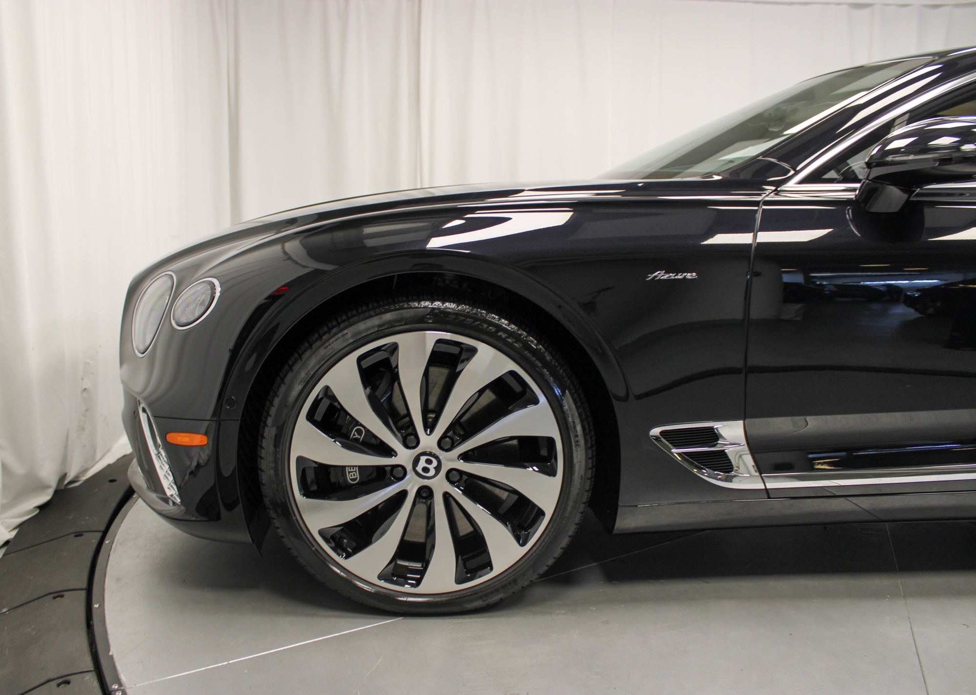 2024 Bentley Continental GT Azure V8 photo 9