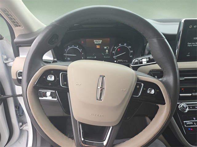 2021 Lincoln Corsair Standard photo 12
