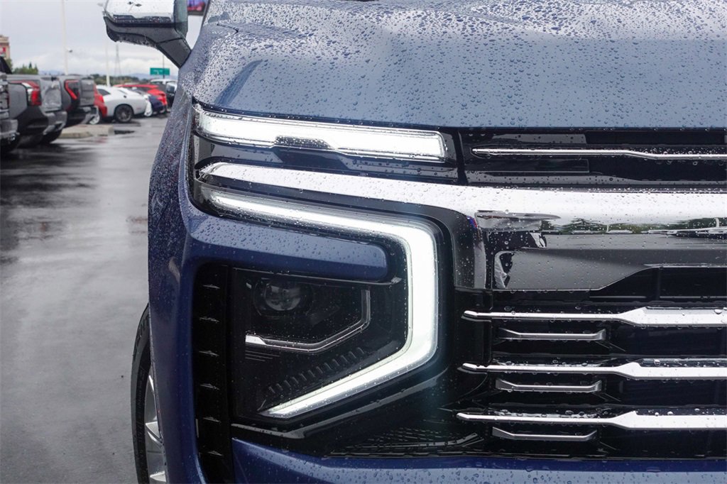 2026 Chevrolet Tahoe Premier photo 4