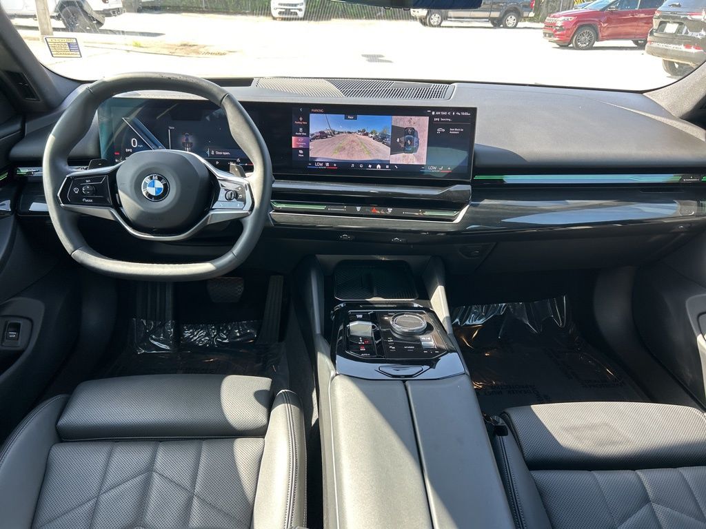 2024 Bmw 530i photo 32