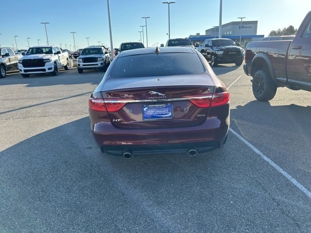 2017 Jaguar XF 35t photo 7