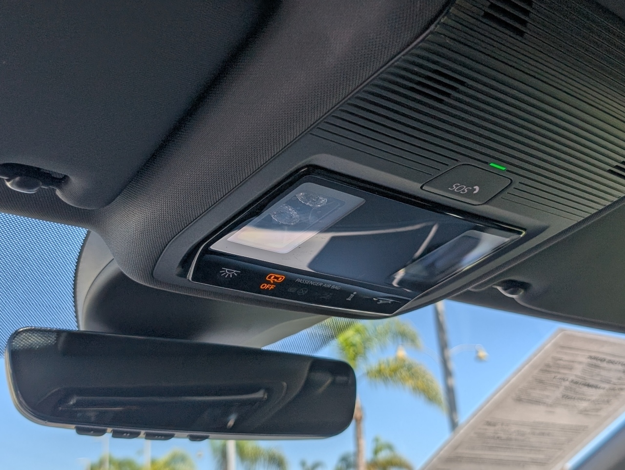 2023 Volkswagen ID.4 Pro photo 22