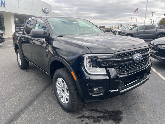 2025 Ford Ranger XL photo 3