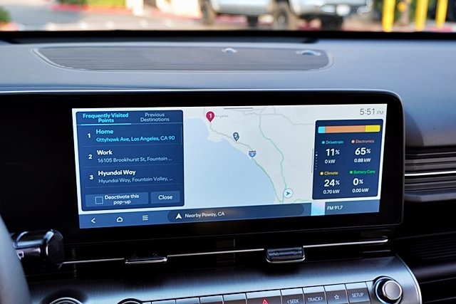 Used 2024 Blue Hyundai SE image 27