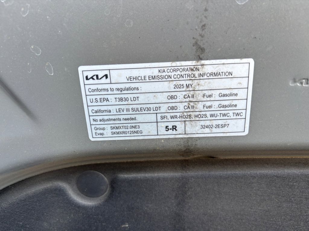 2025 Kia Seltos LX photo 24