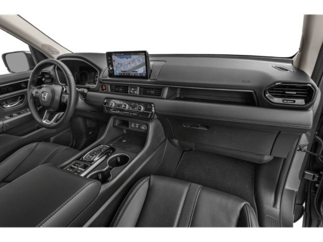 2025 Honda Pilot Touring photo 13