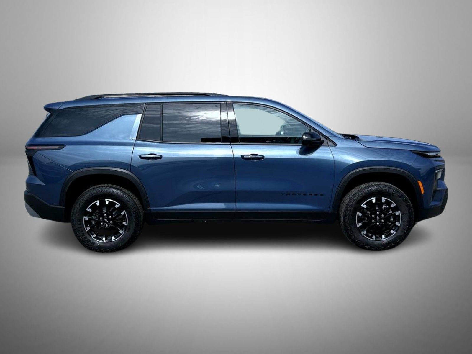 2026 Chevrolet Traverse Z71 photo 4