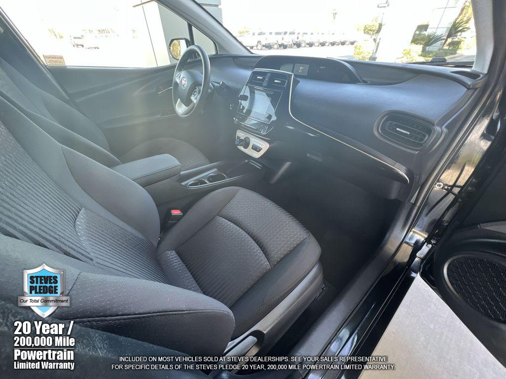 2018 Toyota Prius Two photo 26