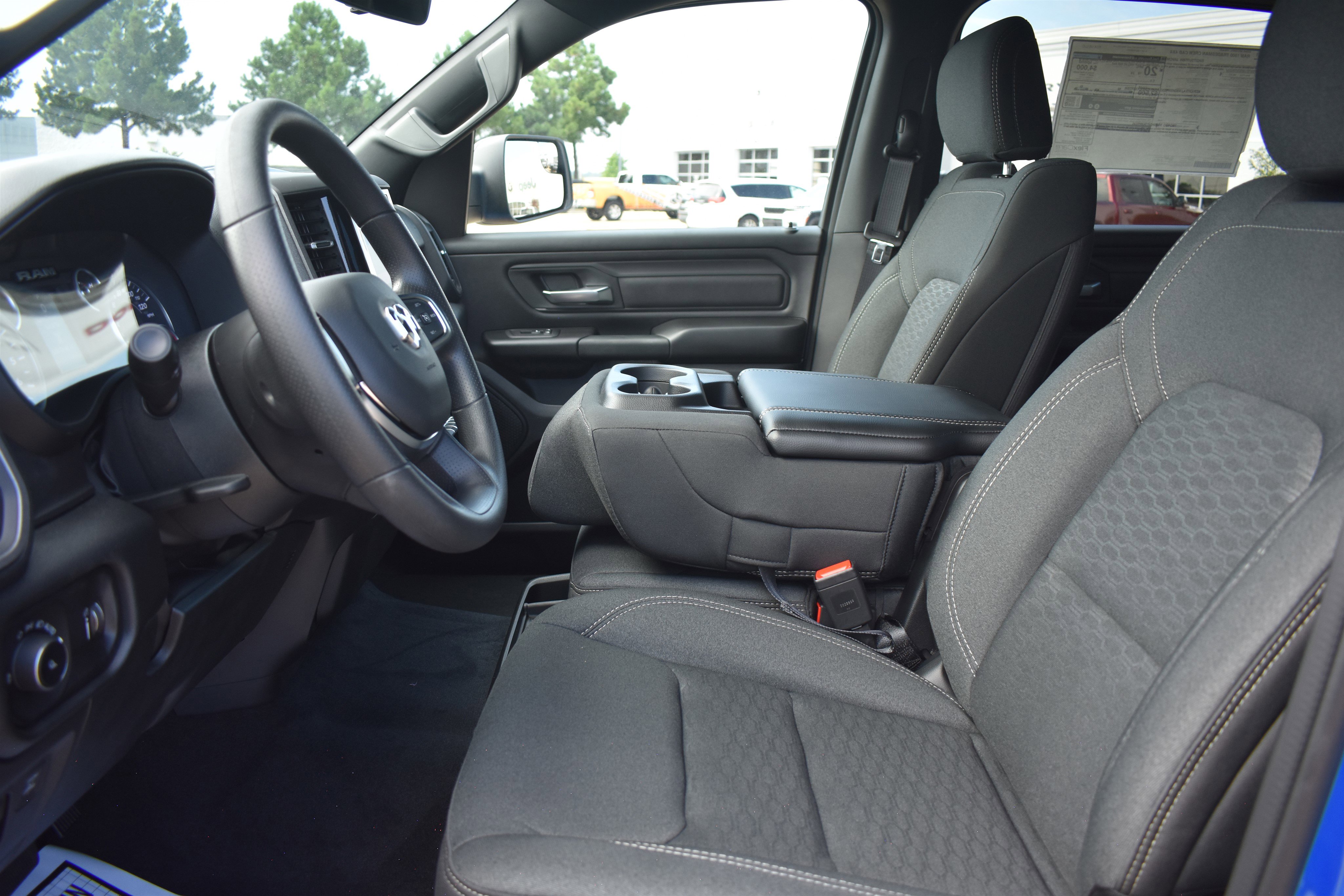 2026 Ram 1500 Tradesman photo 7