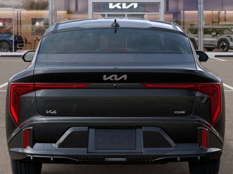 2025 Kia K4 GT-Line photo 12