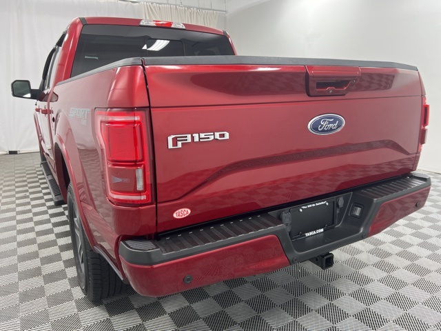 2016 Ford F-150 Lariat photo 3