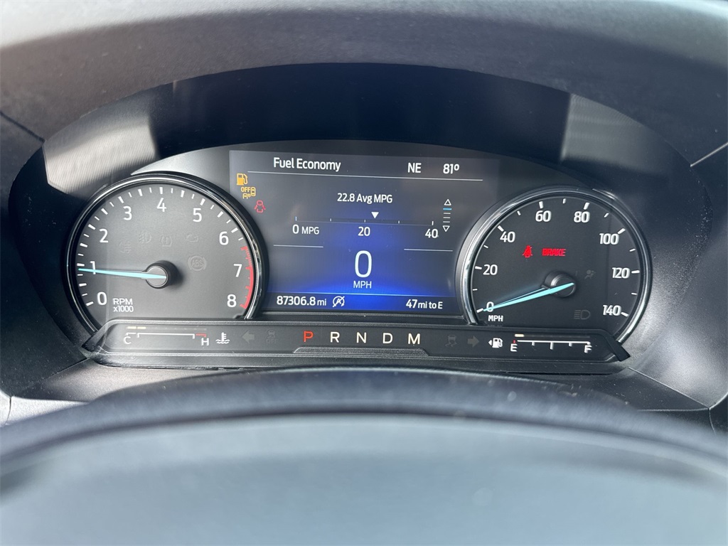 2020 Ford Explorer XLT photo 15