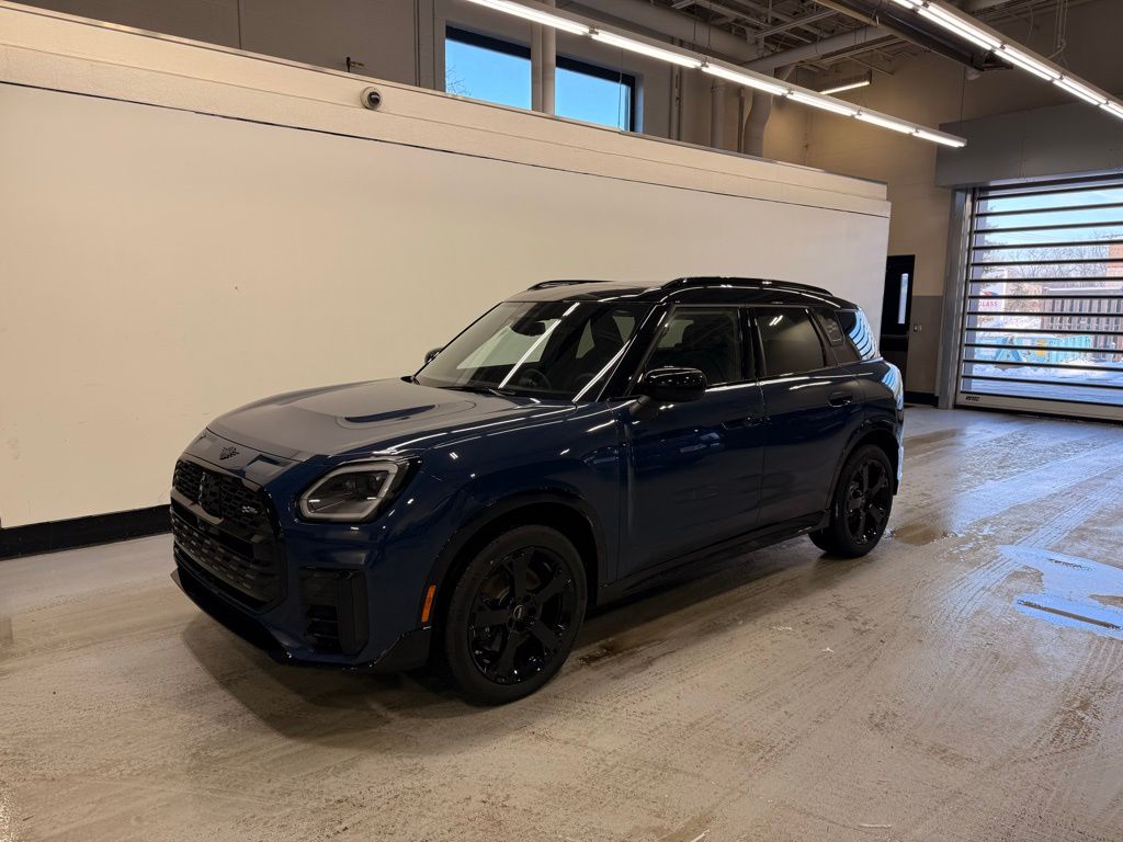 2026 MINI Countryman S's photo