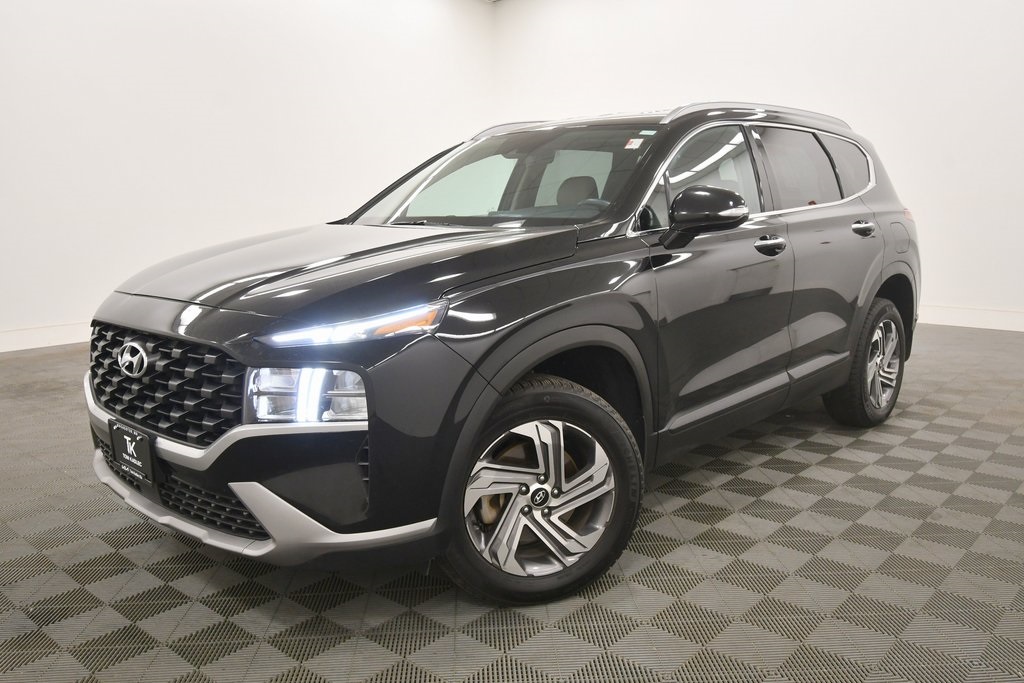 Used 2023 Hyundai Santa Fe SEL with VIN 5NMS2DAJ9PH614251 for sale in Rochester, Minnesota