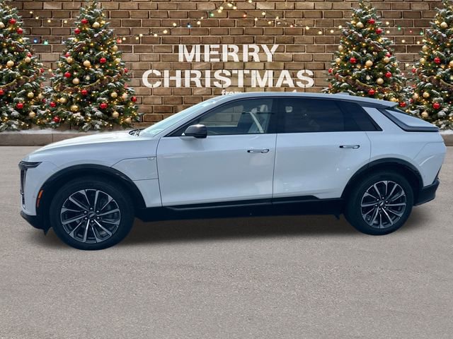 Used 2024 Cadillac LYRIQ Sport 2 with VIN 1GYKPVRL0RZ122892 for sale in Marshfield, WI