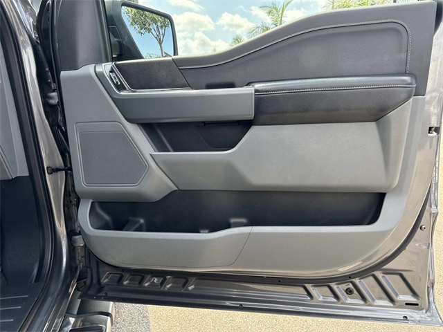2024 Ford F-150 XLT photo 20