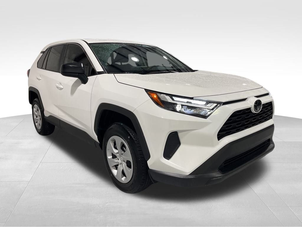 2025 Toyota RAV4 LE photo 2