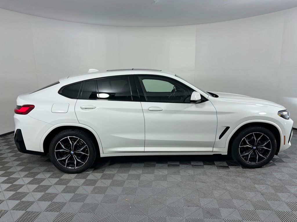 2024 Bmw X4 xDrive30i photo 3