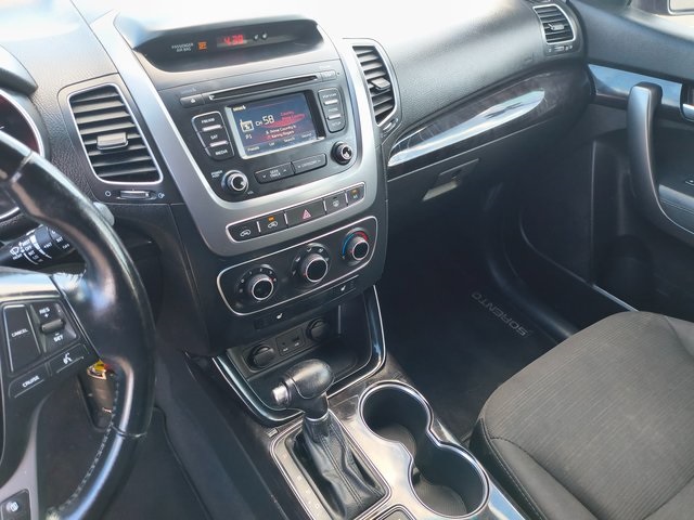 2014 Kia Sorento LX photo 10