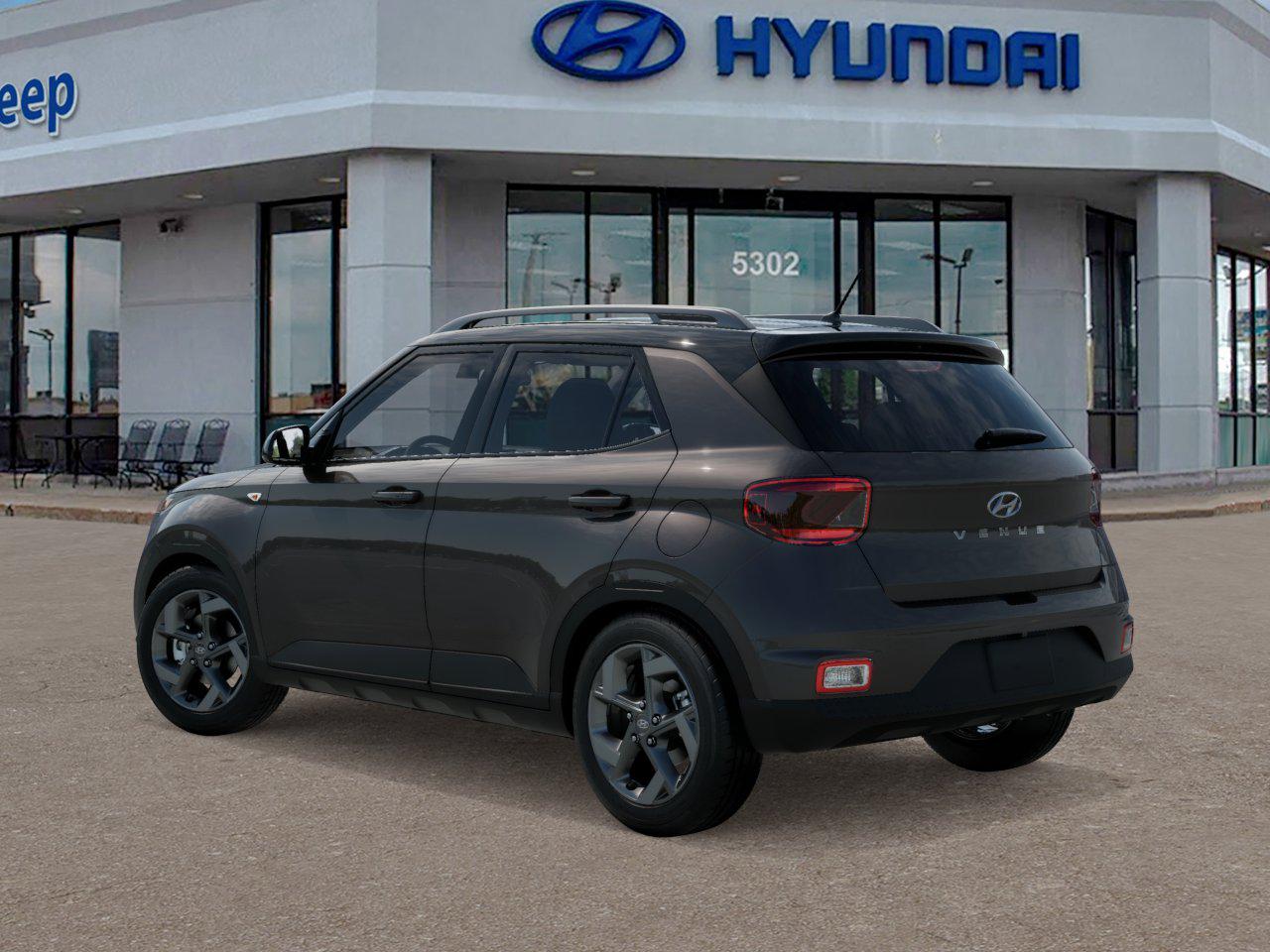 2025 Hyundai Venue Limited photo 3