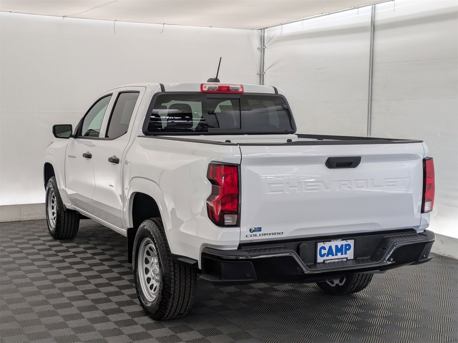 2025 Chevrolet Colorado Work Truck photo 3