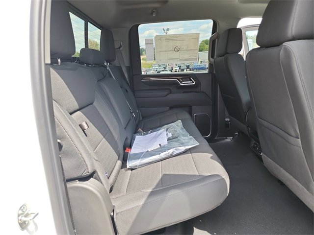 2026 Chevrolet Silverado 3500HD LT photo 10