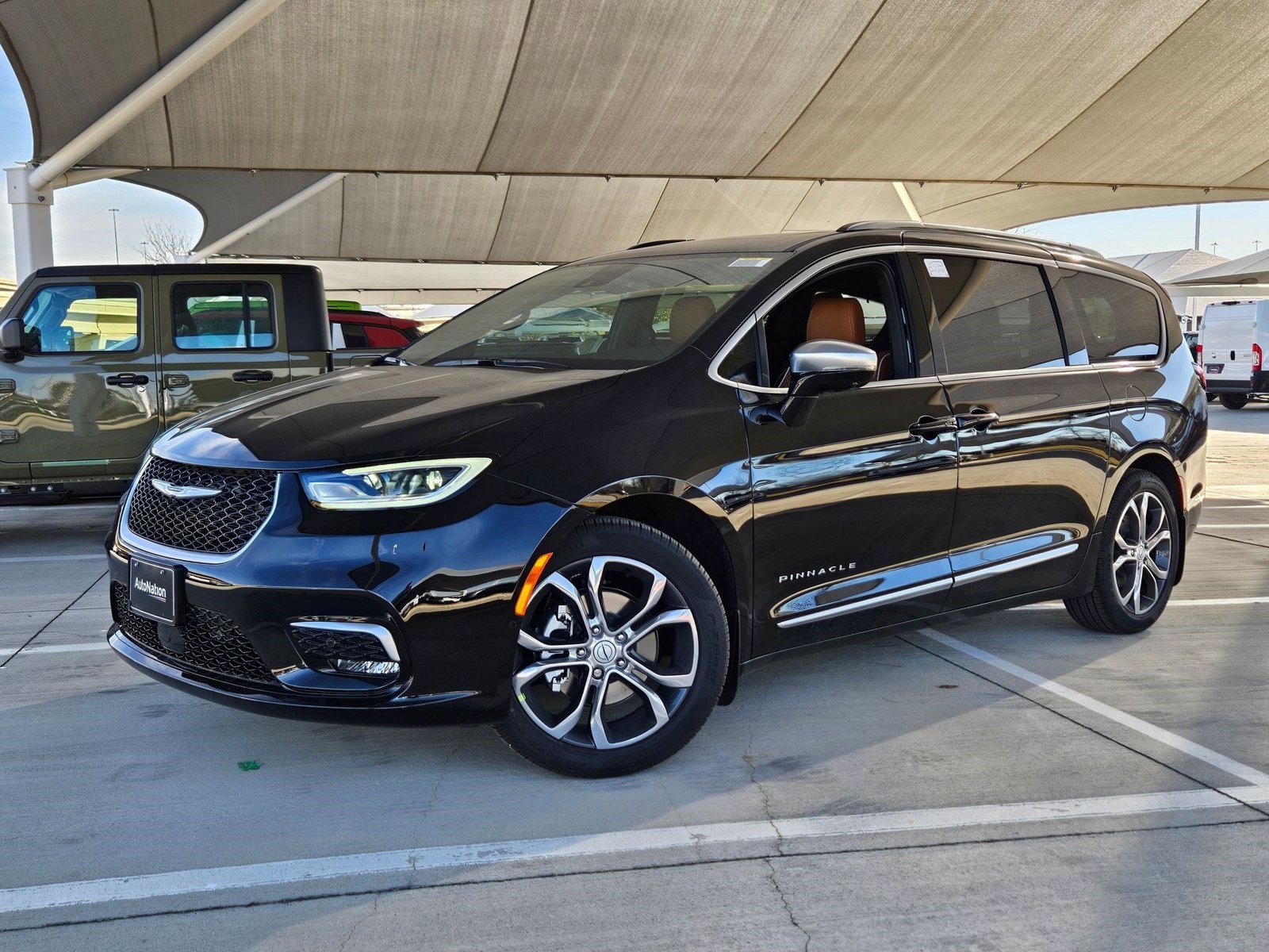 2026 Chrysler Pacifica Pinnacle's photo