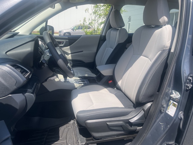 2022 Subaru Forester Base photo 14