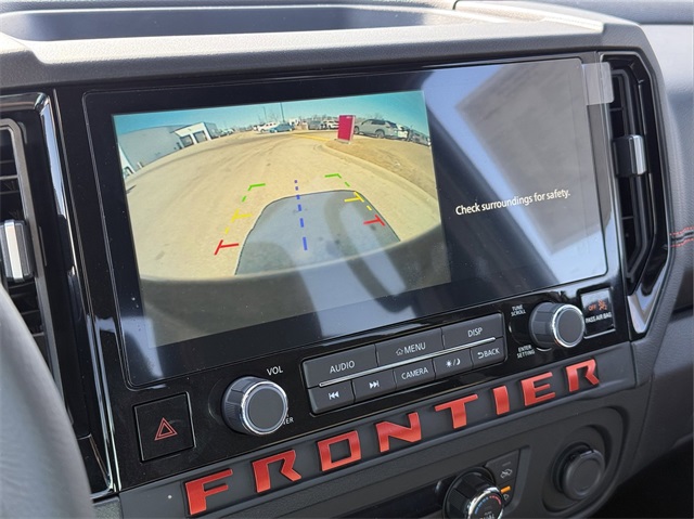 2025 Nissan Frontier PRO-4X photo 19