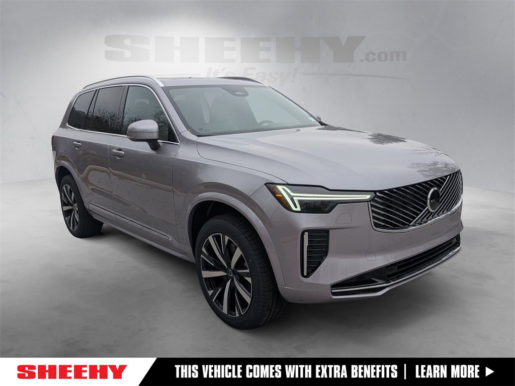 2026 Volvo XC90 Core's photo