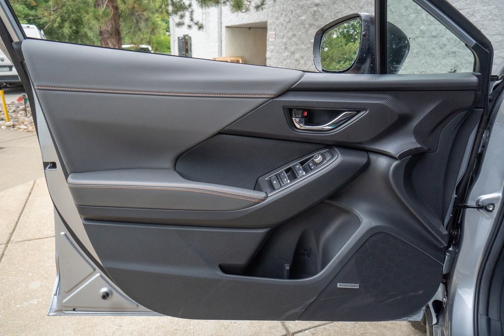 2025 Subaru Crosstrek Limited photo 7