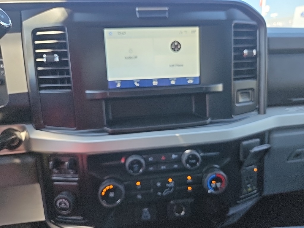 2026 Ford F-250 XLT photo 13