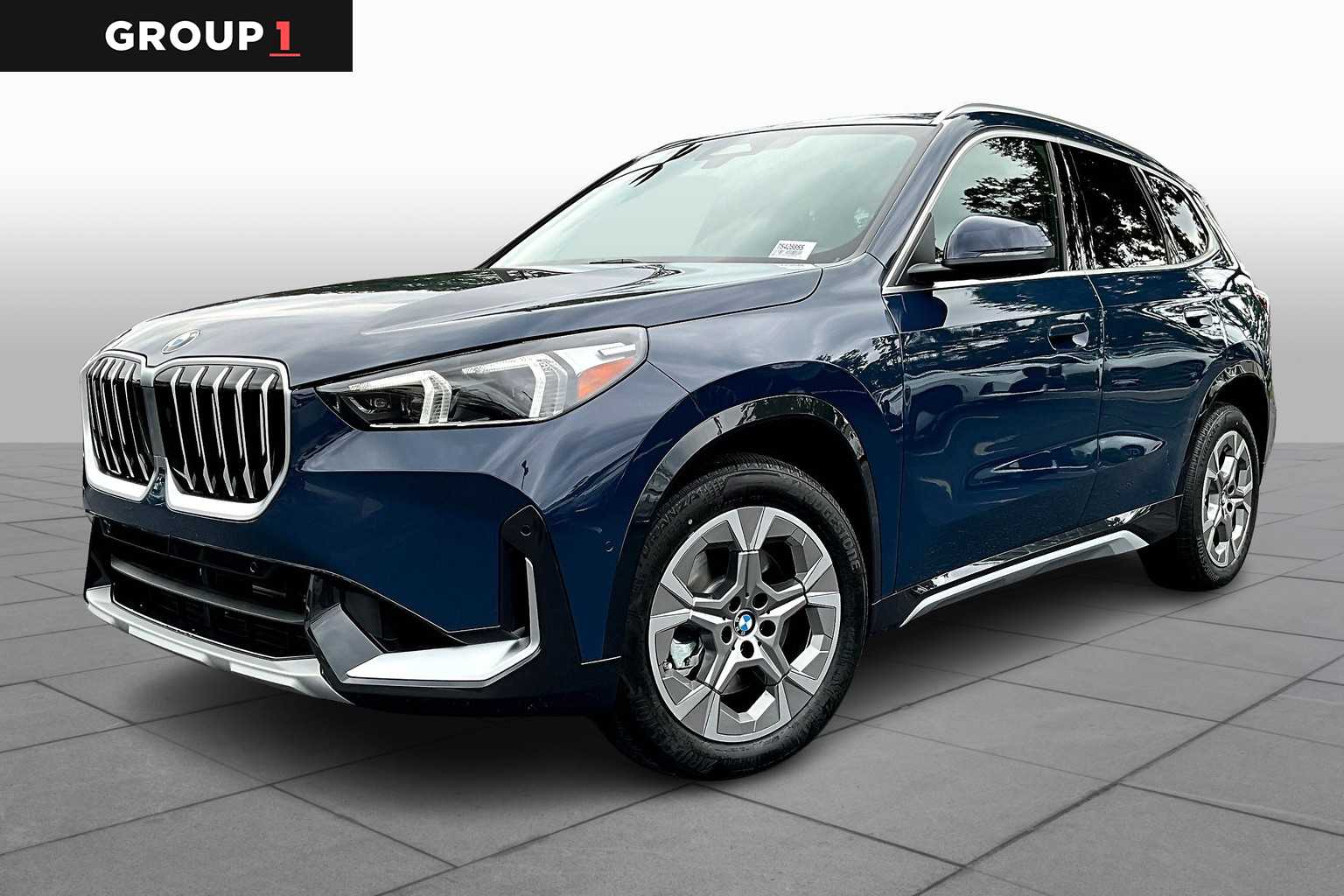 2026 BMW X1 28i's photo