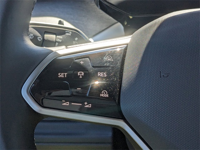 2025 Volkswagen ID. Buzz Pro S photo 28