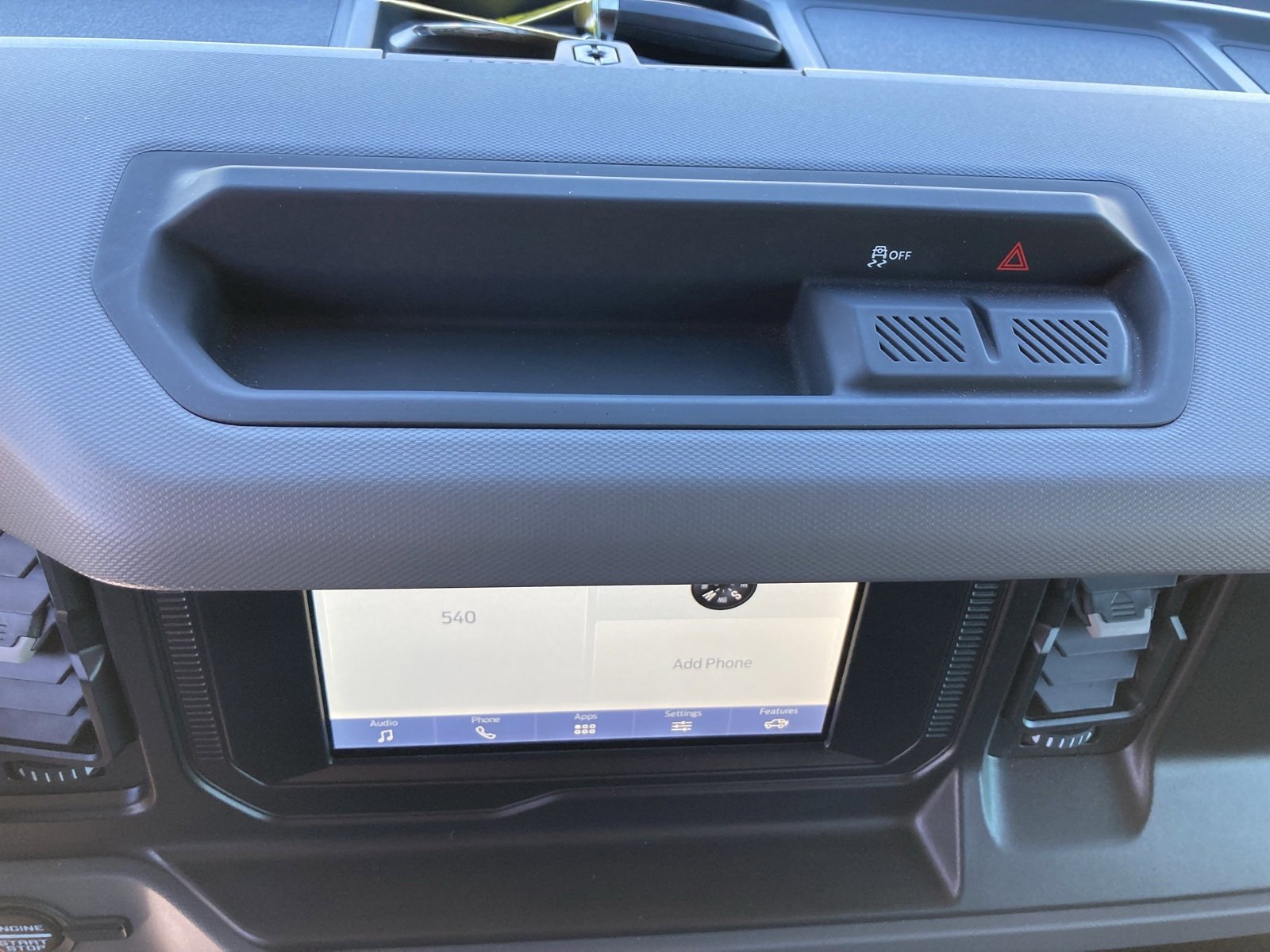 2023 Ford Bronco Base photo 18