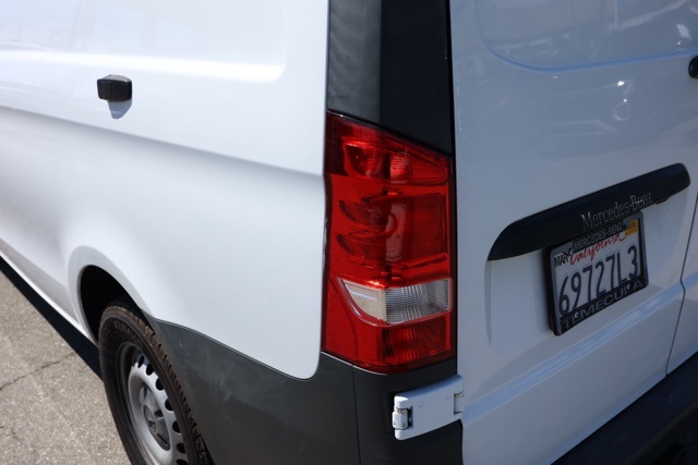 2022 Mercedes Benz Metris Cargo Van photo 6