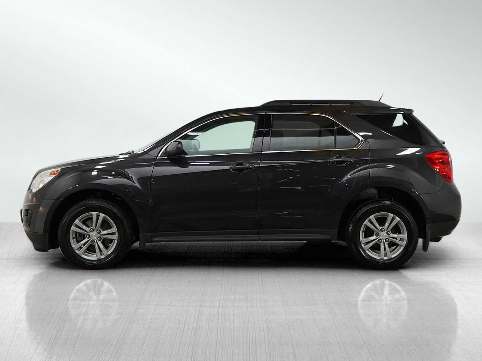 Used 2015 Chevrolet Equinox 1LT with VIN 2GNALBEK8F6237635 for sale in White Bear Lake, Minnesota