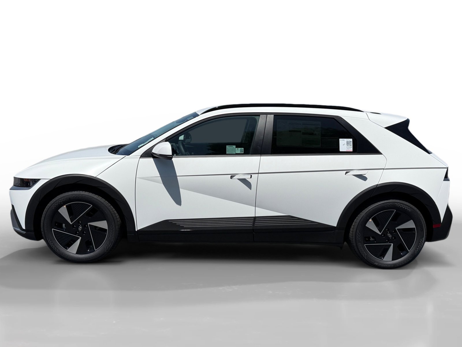 2025 Hyundai Ioniq 5 SEL photo 2